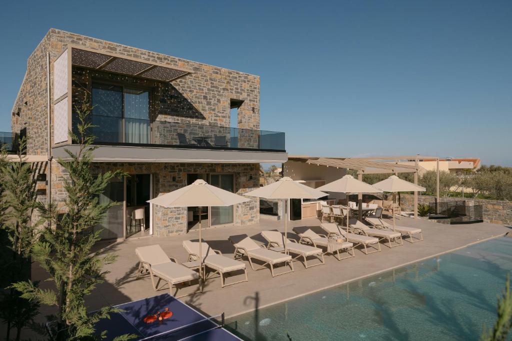 Rose & Aroma Villas, Heated Pools, Gym & Family Play Areas, By ThinkVilla