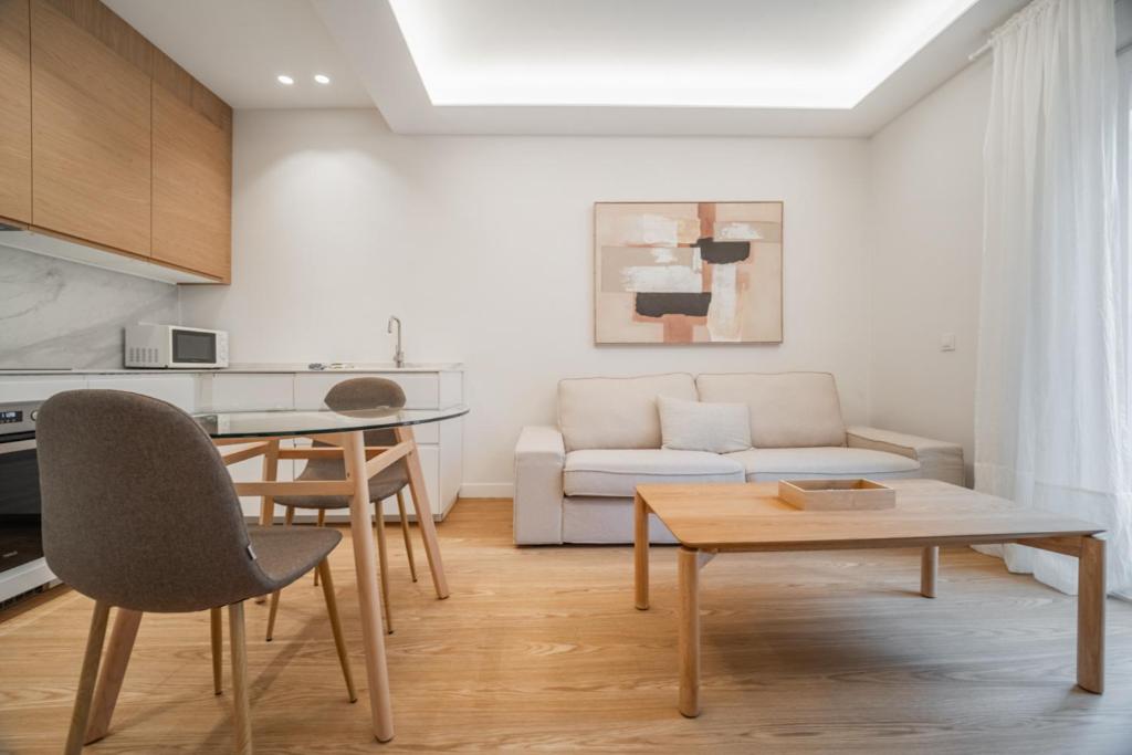 Central Cozy -1Bedroom 1Bath-Tirso de Molina
