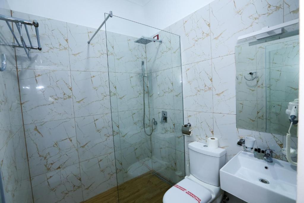 Koupelna v ubytování Hotel Hermes Tirana