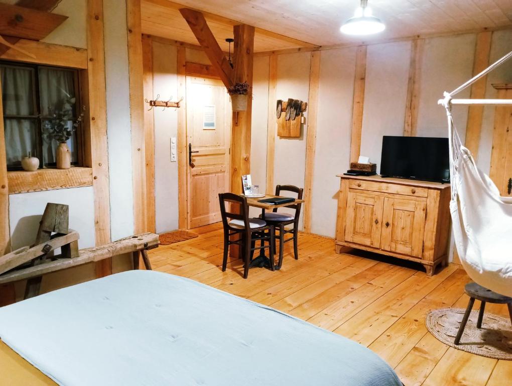 Maison d'hôtes La Paulusmühle Ancien moulin en pleine nature - Habitación Doble Con Baño Privado
