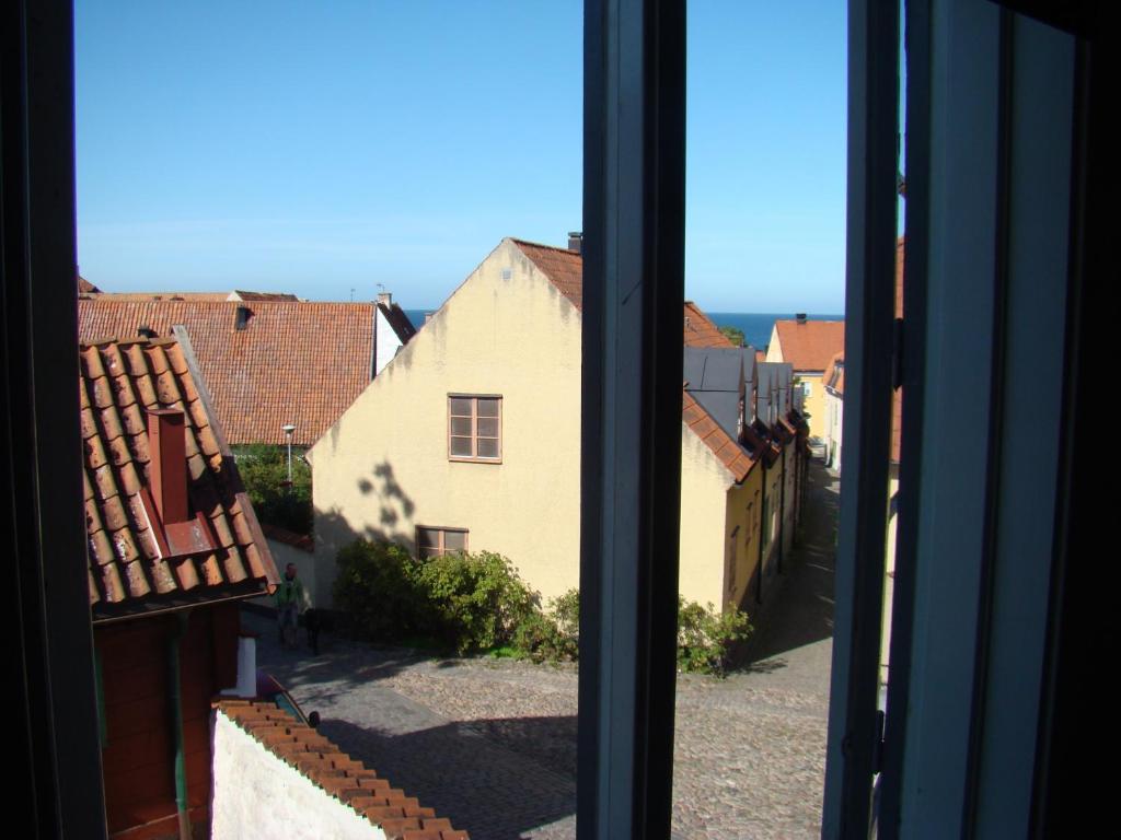 Nespecifikovaný výhled na moře nebo výhled na moře při pohledu z hostelu