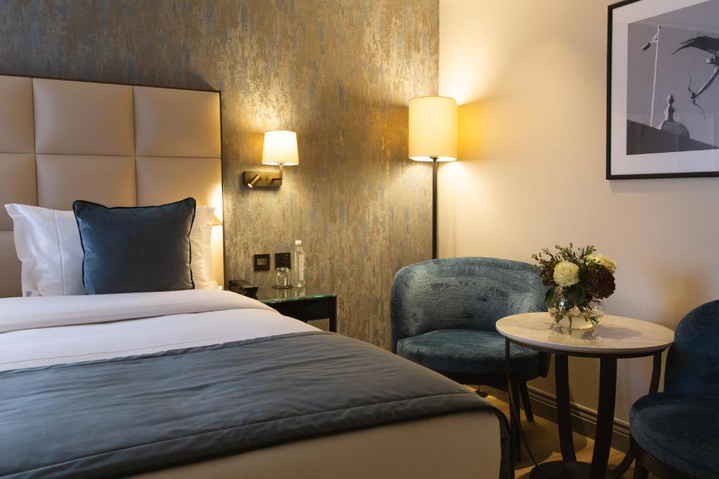 The Rathbone Hotel, Fitzrovia photo