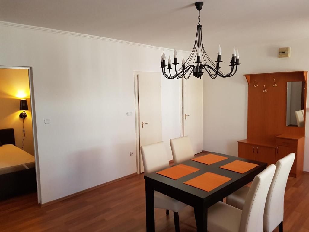 Fotografia z galérie ubytovania Apartman Kaszás Central v Mosonmagyaróvári