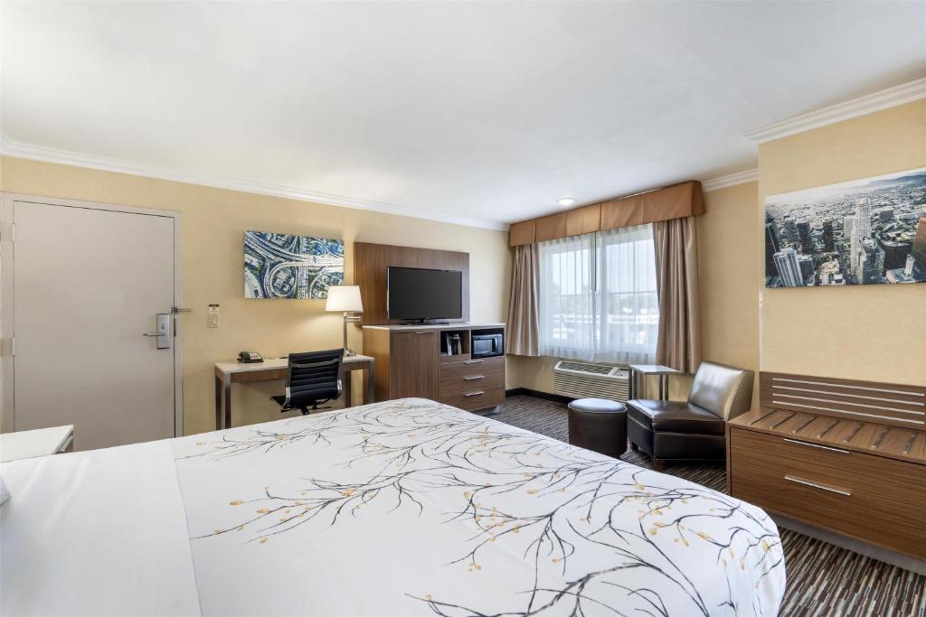 Best Western Airpark Hotel - LAX Airport LA Stadium - King Room - Non-Smoking