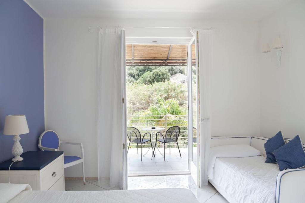 Hotel Mea - Aeolian Charme - 11