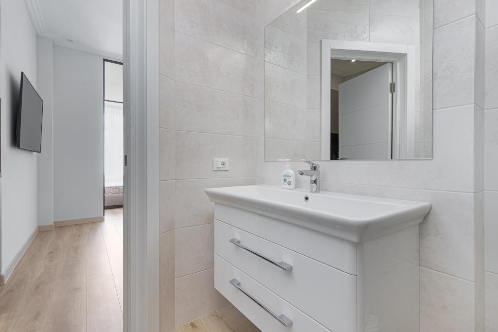 Arcadia Symphony 3-Bedrooms Apartment фото 3