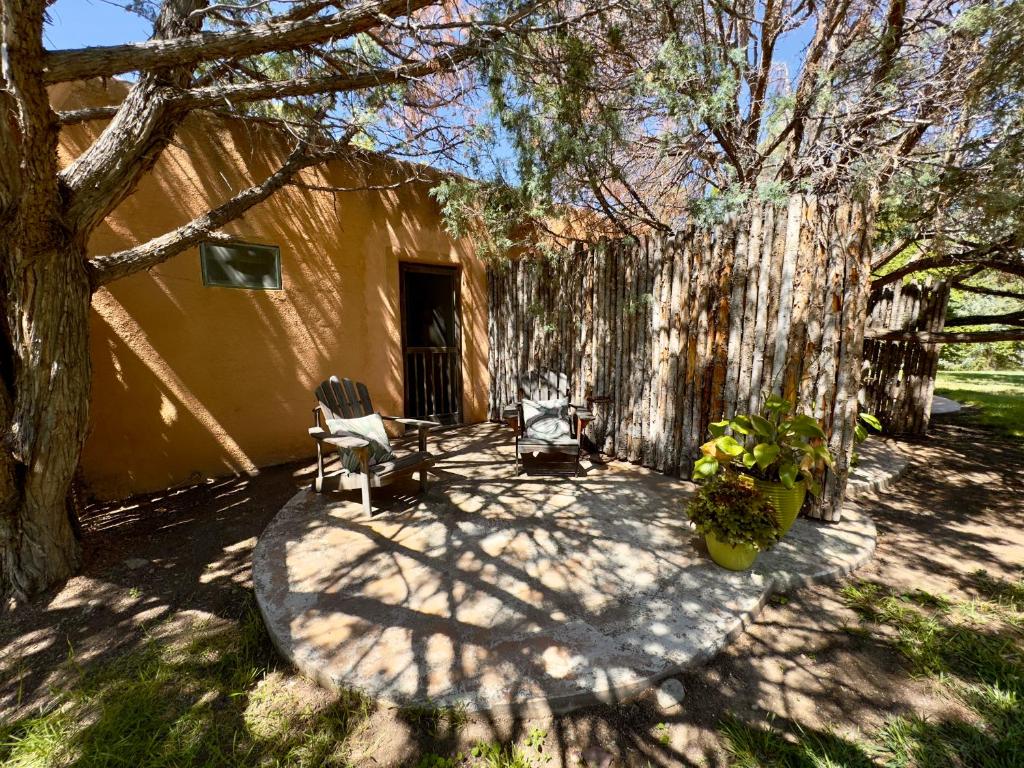 Old Taos Guesthouse B&B - Twin Room