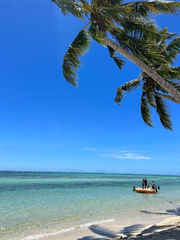 Beach House - Maninoa