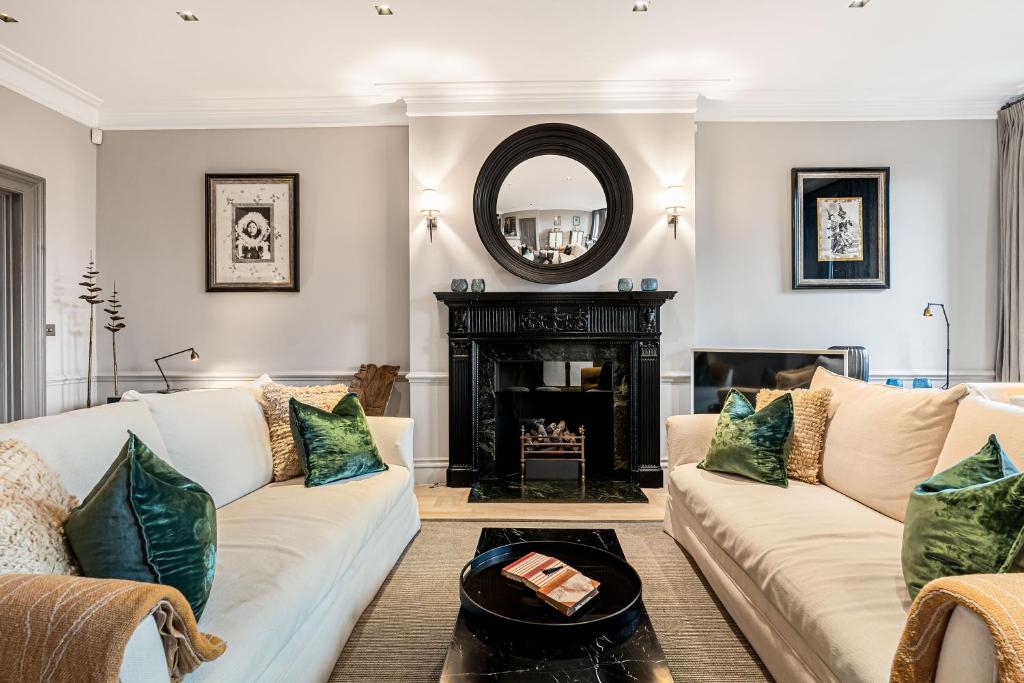 Exclusive Cadogan Square with Private Elevator, Londres (preços ...