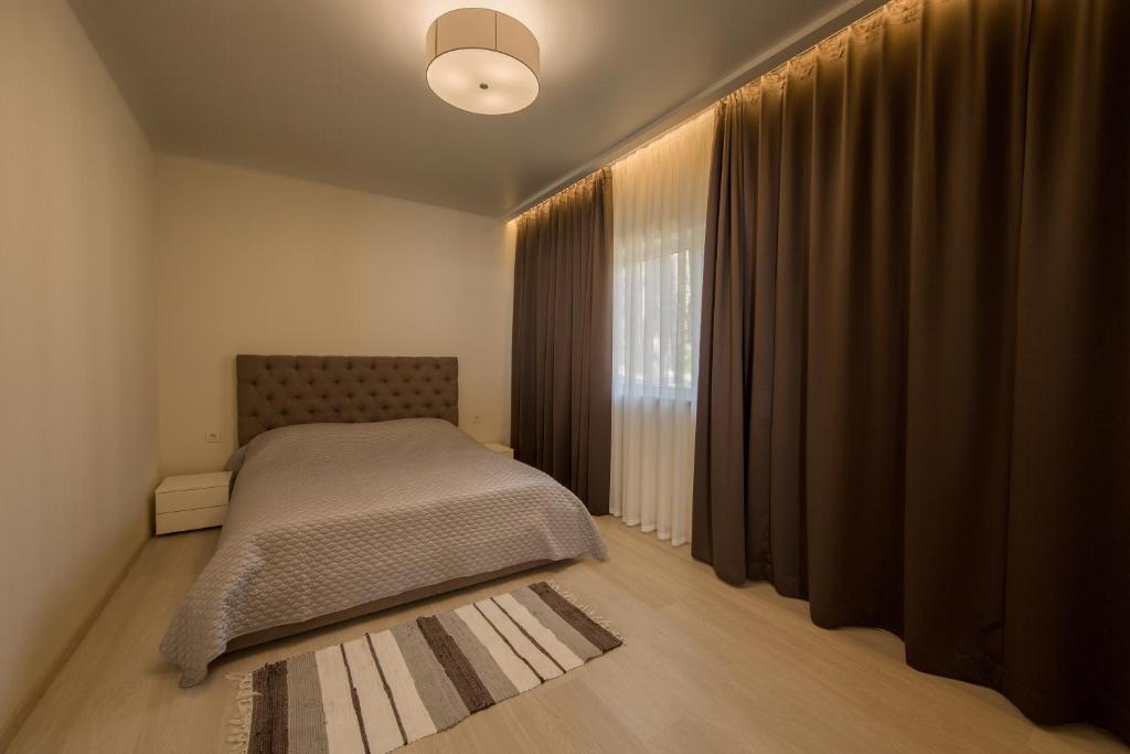 Park-Hotel Tihiy Les - Camera Familiare