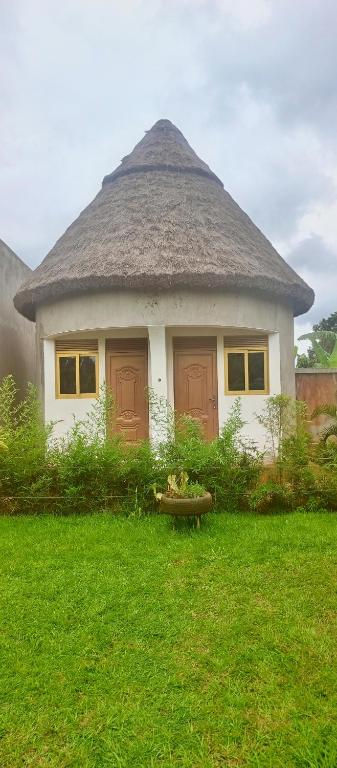 Nnalubaale Resort Cottages