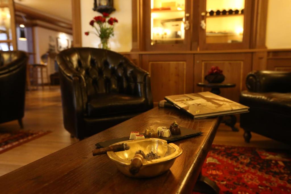 Posezení v ubytování Alpen Suite Hotel