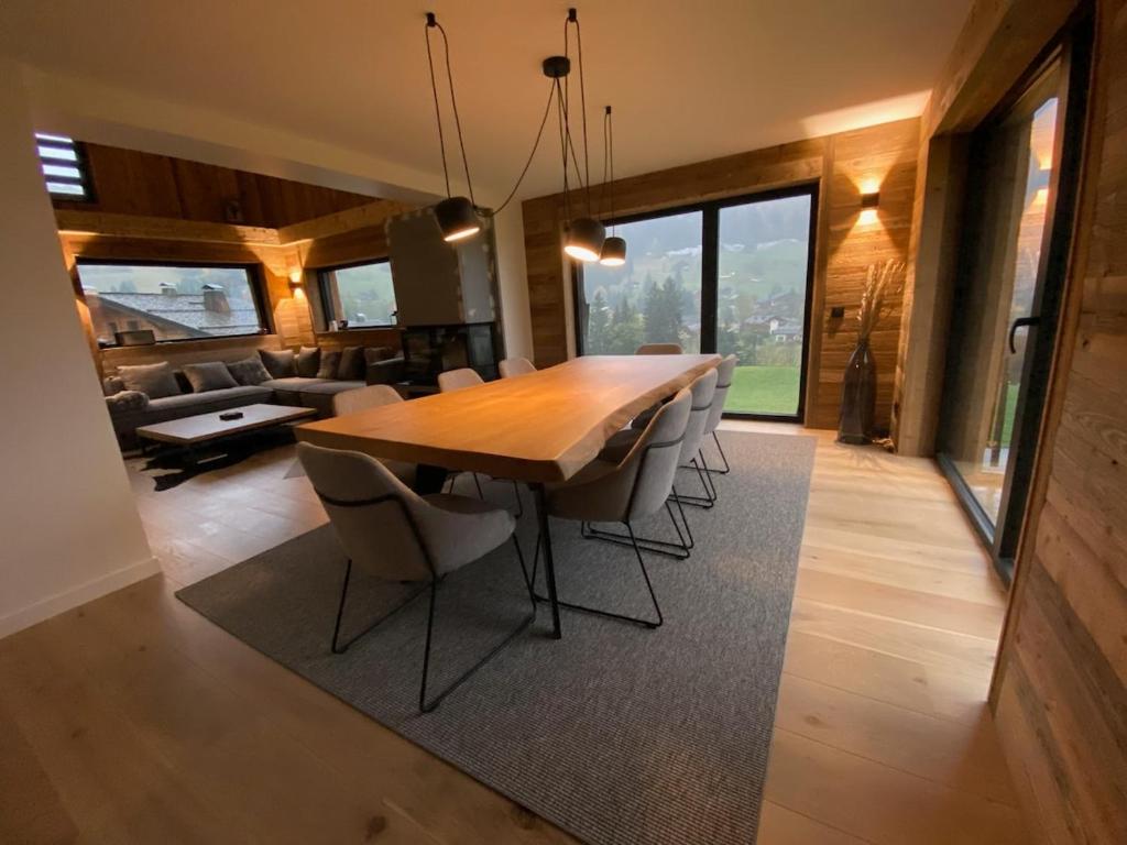 Chalet Chantarou, 10 personnes proche des remontées