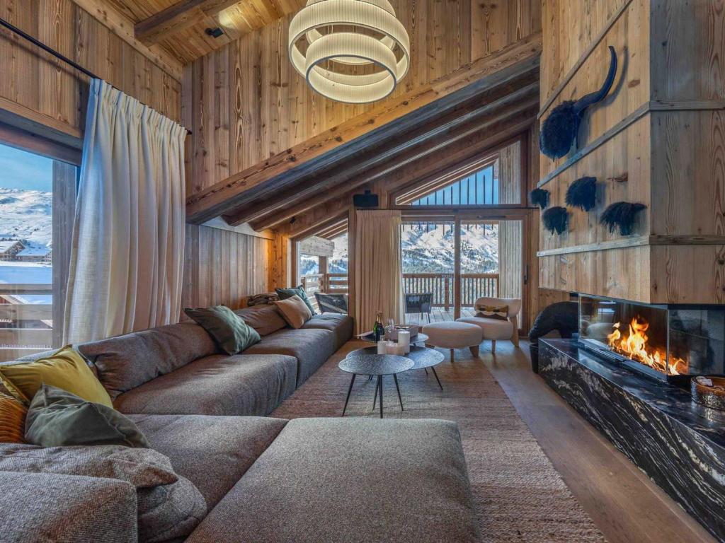 Appartement Chalet de Luxe au Pied des Pistes à Méribel avec Parking