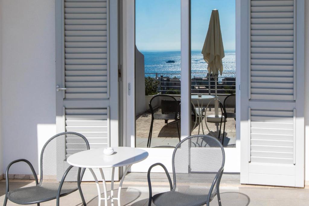 Hotel Mea - Aeolian Charme