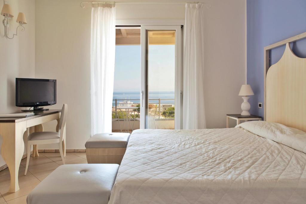 Hotel Mea - Aeolian Charme