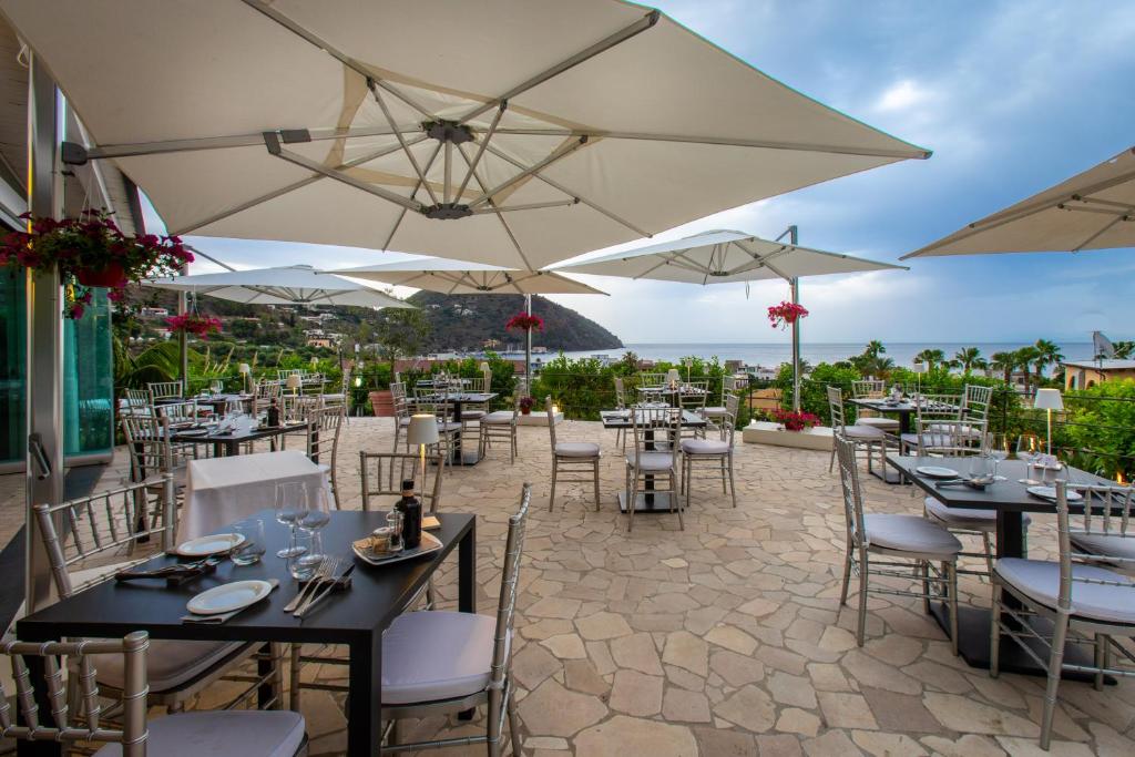 Hotel Mea - Aeolian Charme