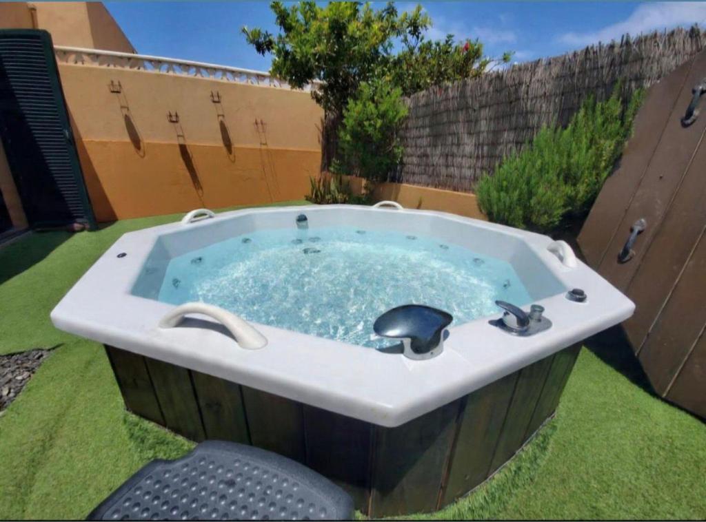 a jacuzziificialificialificialificialificialificialificialificialificialificialificial at Cuyagua in Corralejo