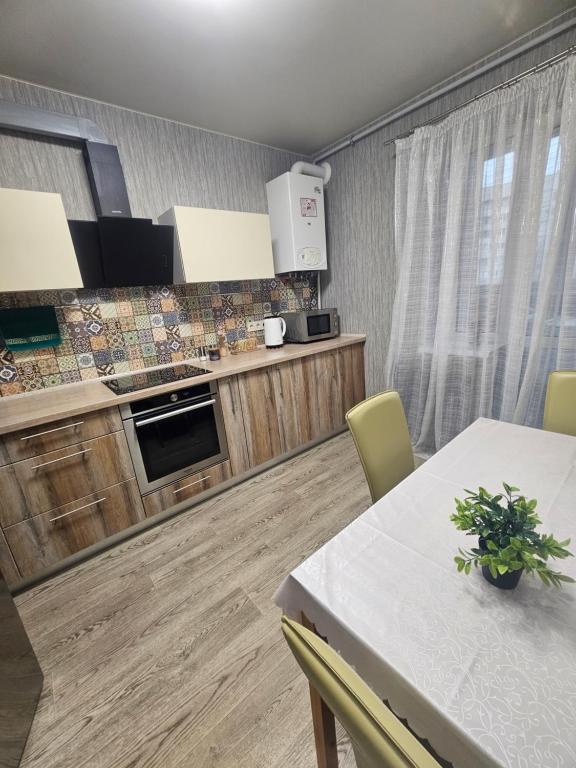 Квартира в новострое ТРК Украина фото 4