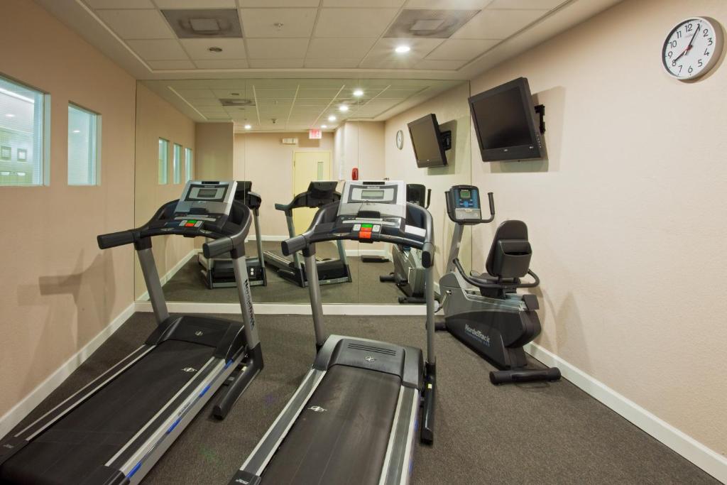 Holiday Inn Express West Palm Beach Metrocentre by IHG photo