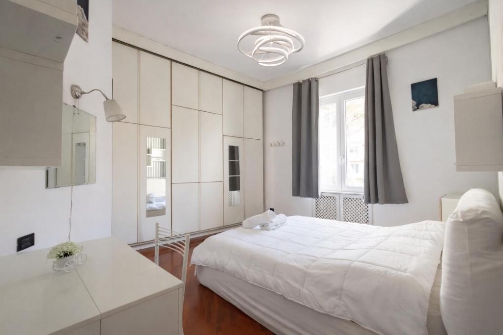 Large Design apartment near the Vatican