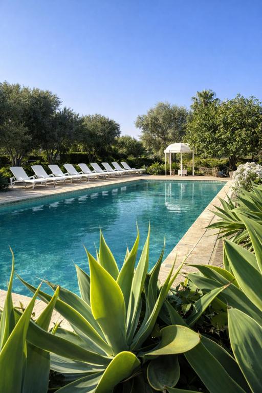 Isola Charm B&B - Pool & Nature Stay