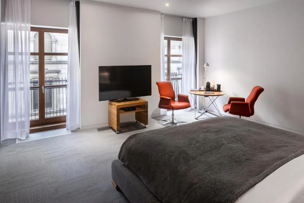 Deluxe Loft
