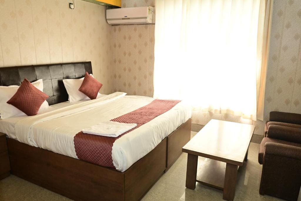 Gallery image of Hotel Meenakshi Garden in Dehradun