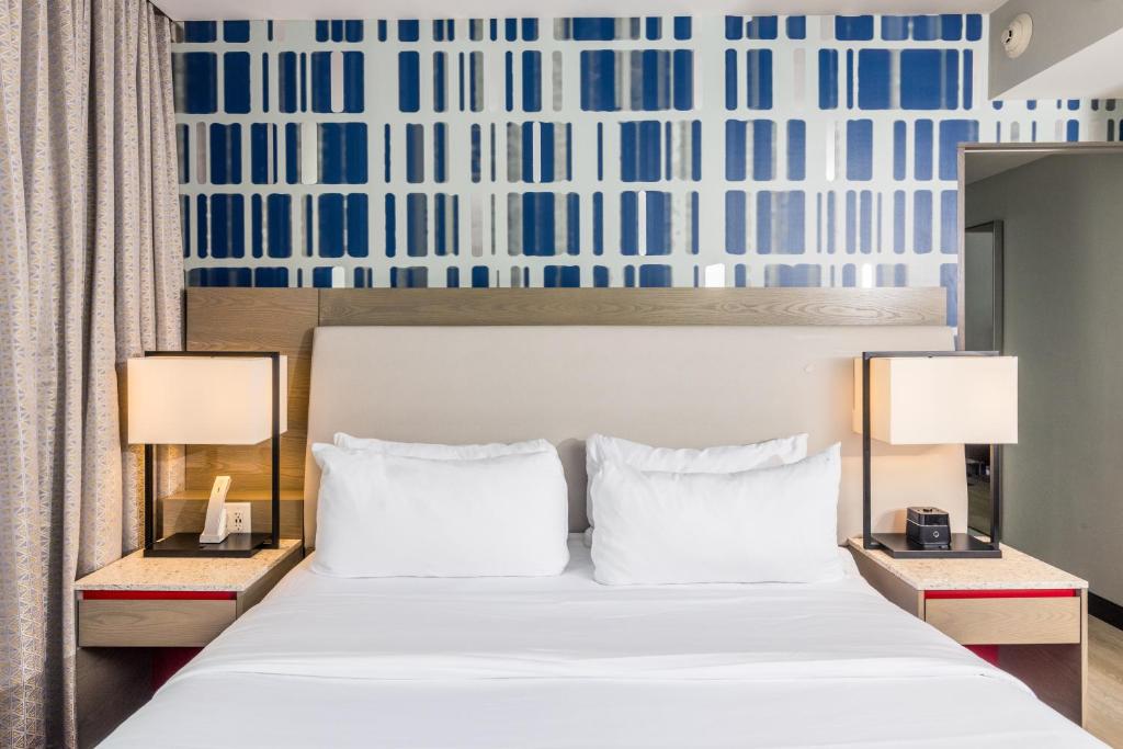 The Summit Hotel photo