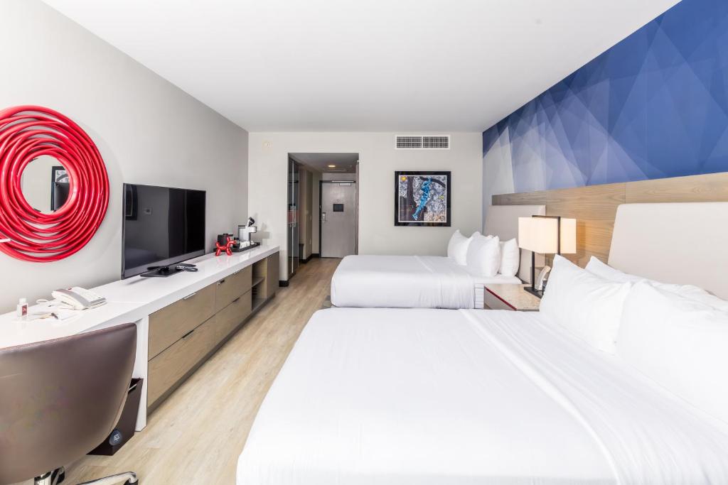 The Summit Hotel - 