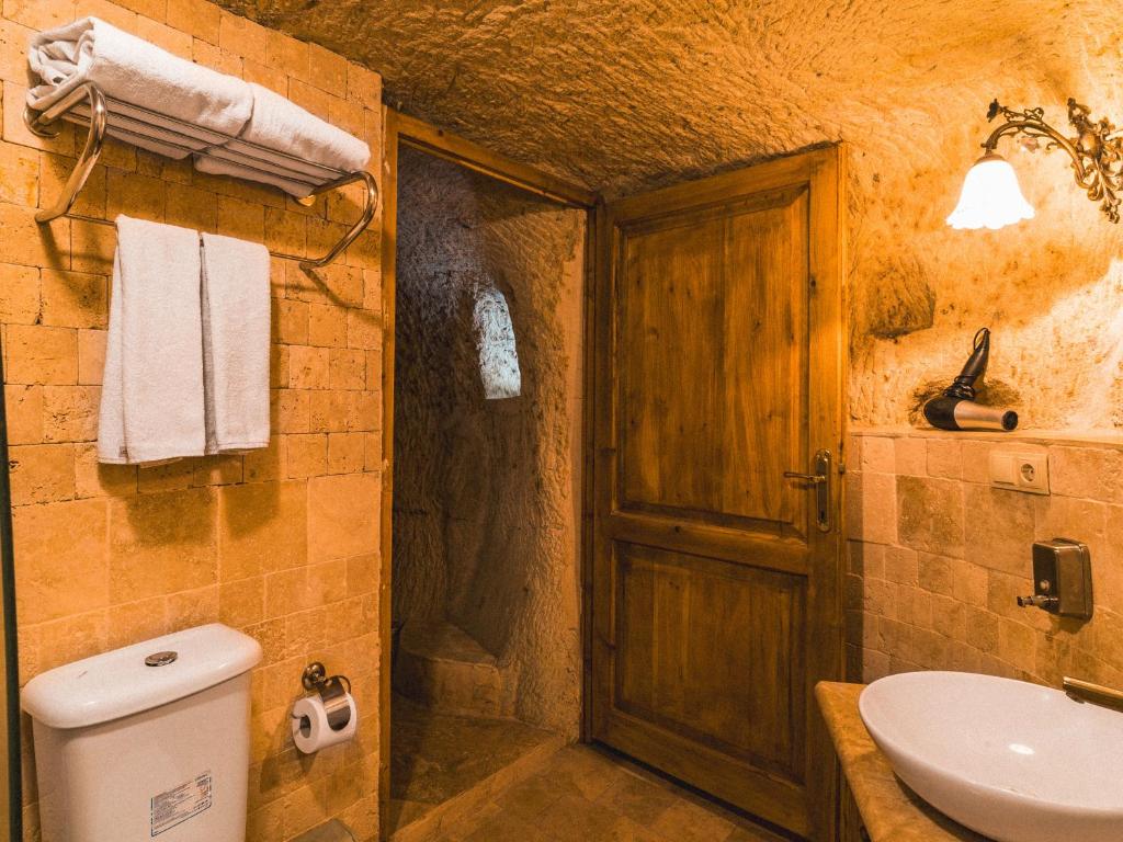 Atilla's Cave Hotel - 7