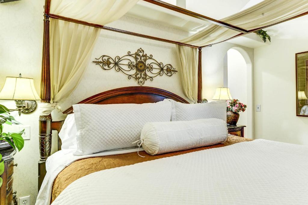 The St. Mary's Inn, Bed and Breakfast - Suite Ejecutiva