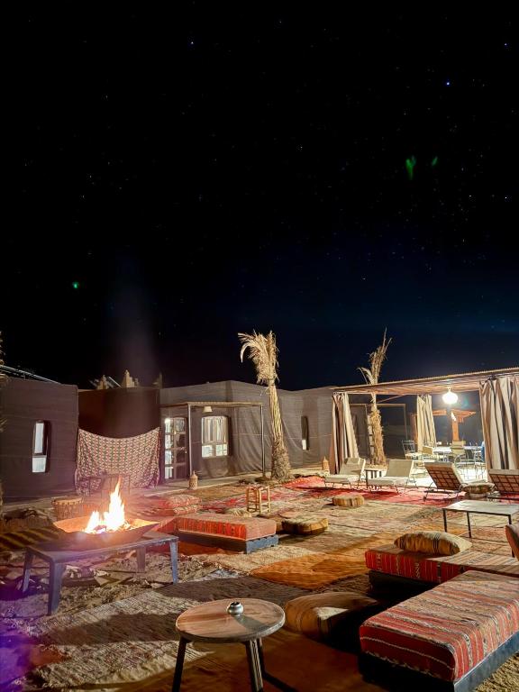 Royal Sands Camp - Erg Chigaga Luxury Camp