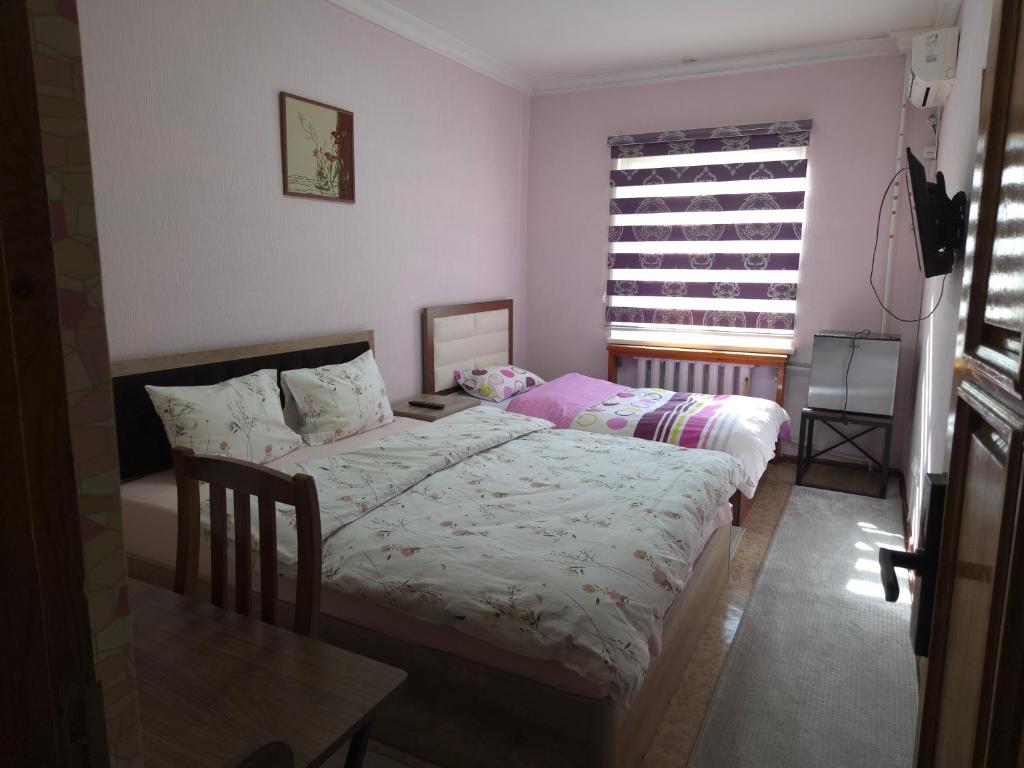 Samia House Room on Furqat 8