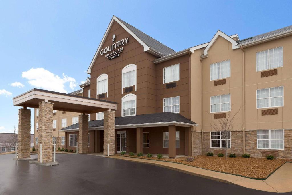 a rendering of the front of a hotel at Country Inn & Suites by Radisson, Jackson, TN in Jackson