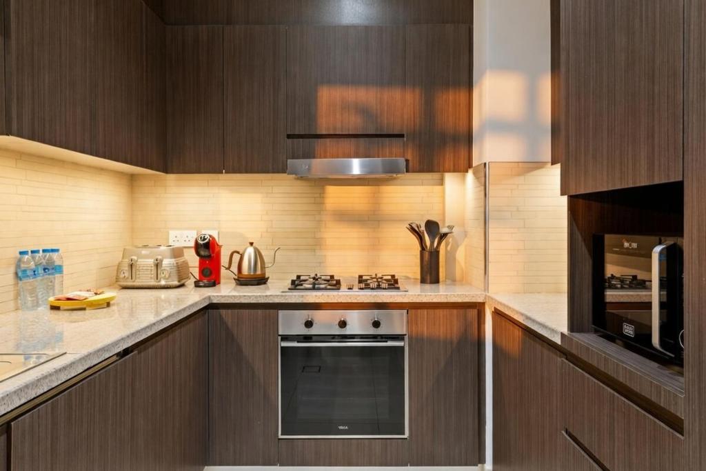 امکانات Luxury 2 Bedroom Apartment In Downtown - تصویر ۴