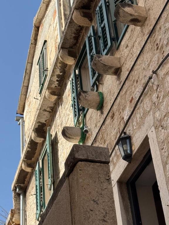 Villa Varoš-Charming Stone House in Split Old Town