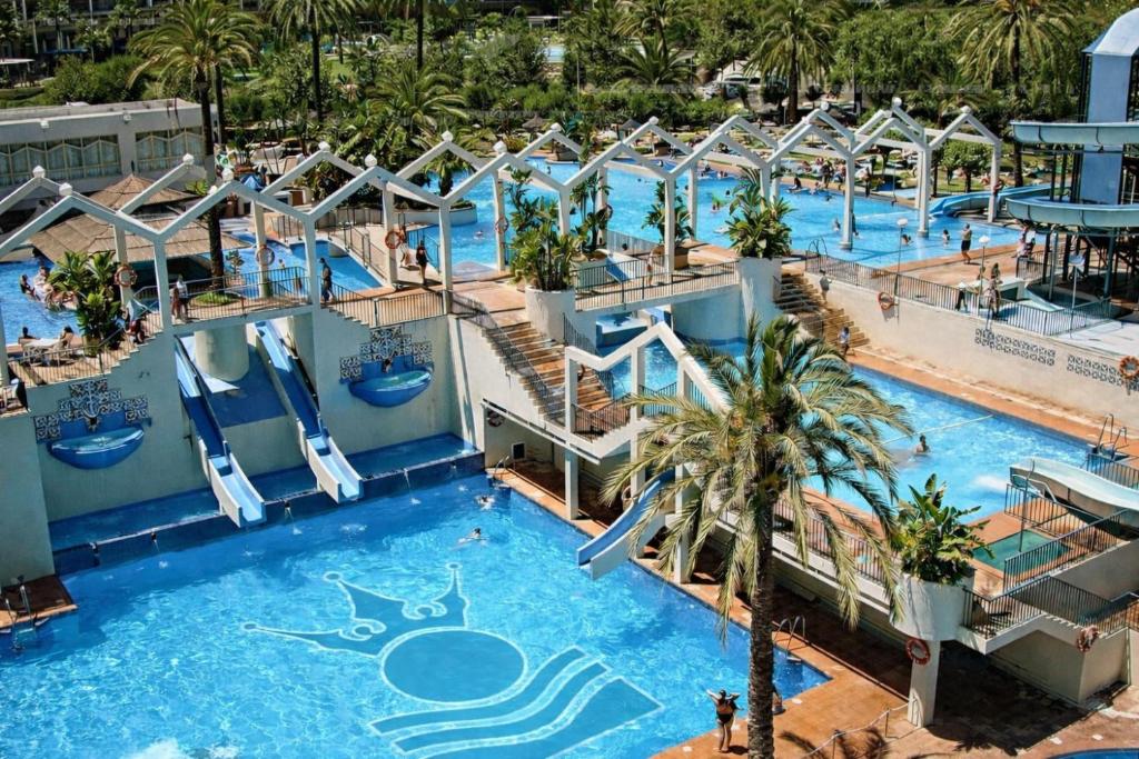 Beachfront Complex - El Rincón de María