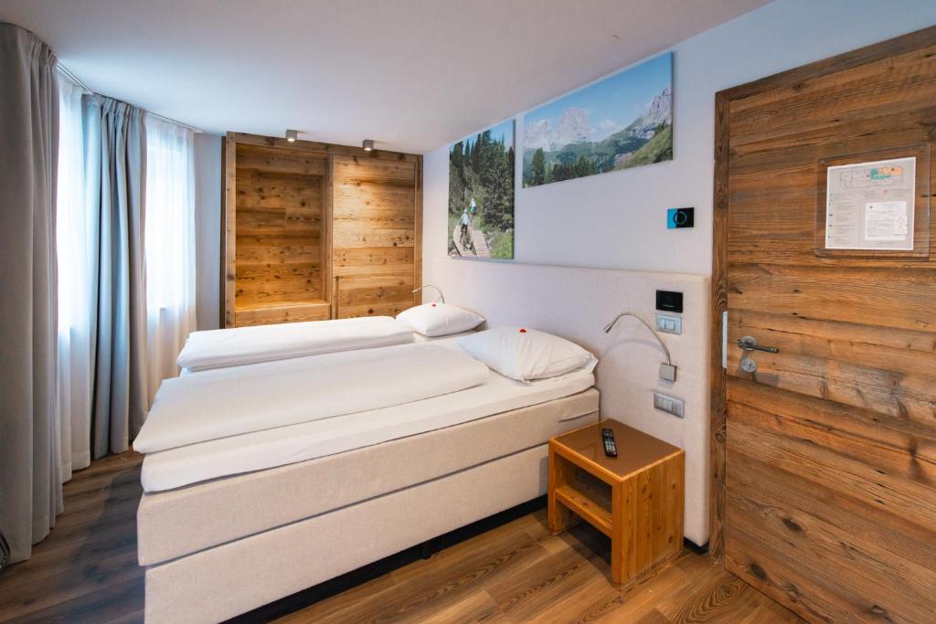 Chalet Vites Mountain Hotel - Doppelzimmer Mit Balkon