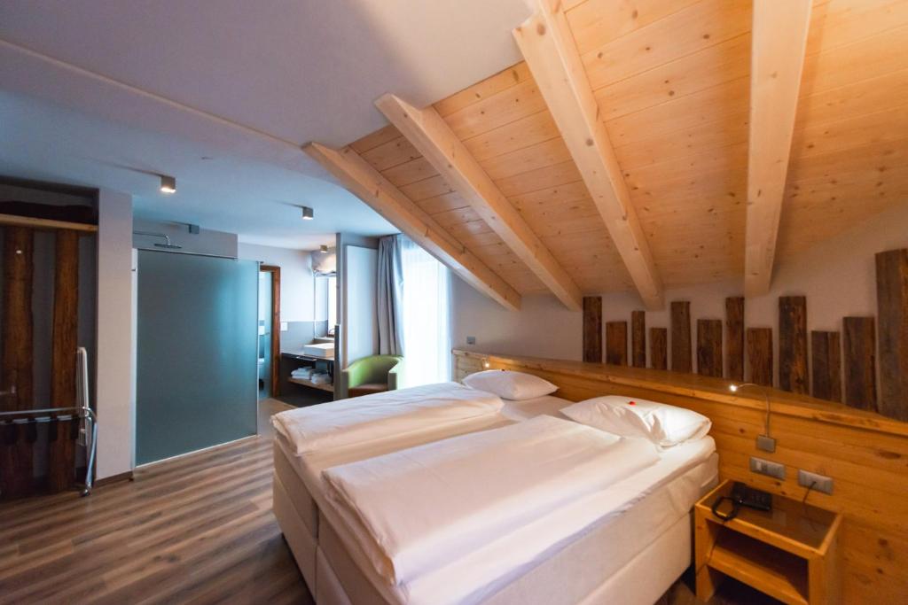 Chalet Vites Mountain Hotel - Doppelzimmer Mit Balkon