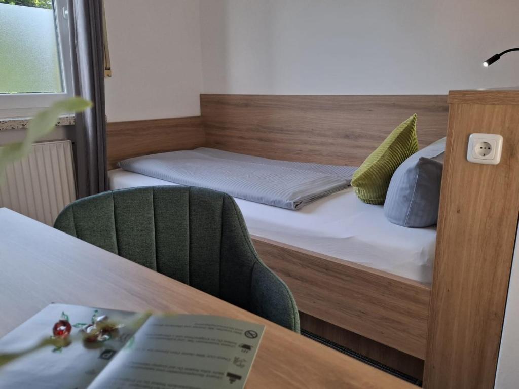 Hotel Am Schwarzen Berg - Standard-Einzelzimmer
