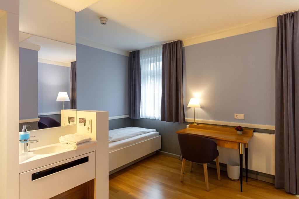 Schönblick - Christliches Gästezentrum - Chambre Simple