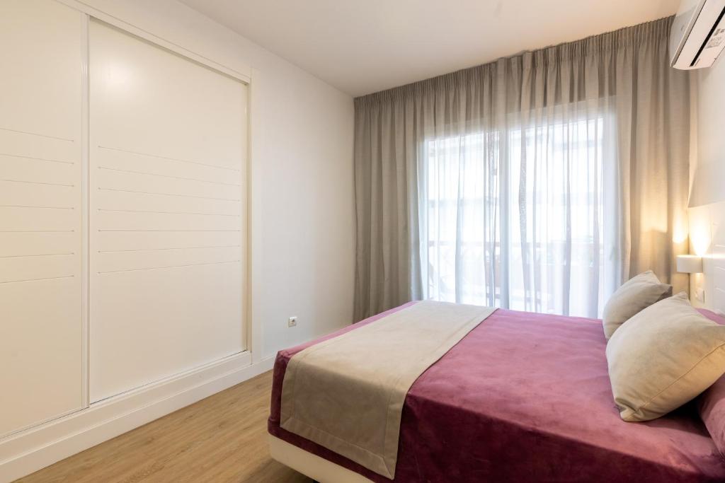 Leo Canela - Suite 1 Chambre (2 Adultes + 2 Enfants)