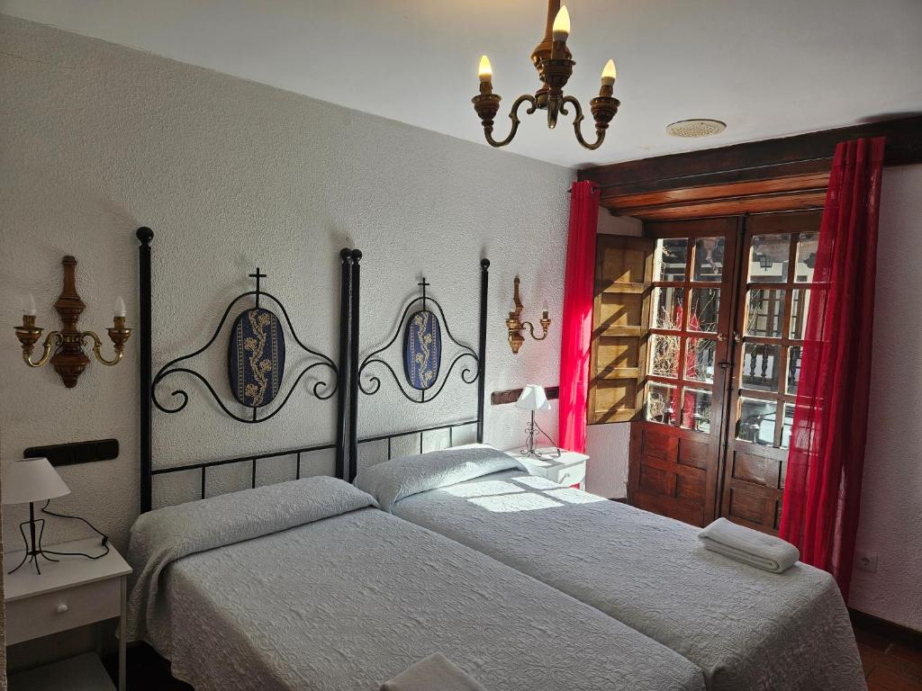 Hosteria Real de Zamora - Dreibettzimmer