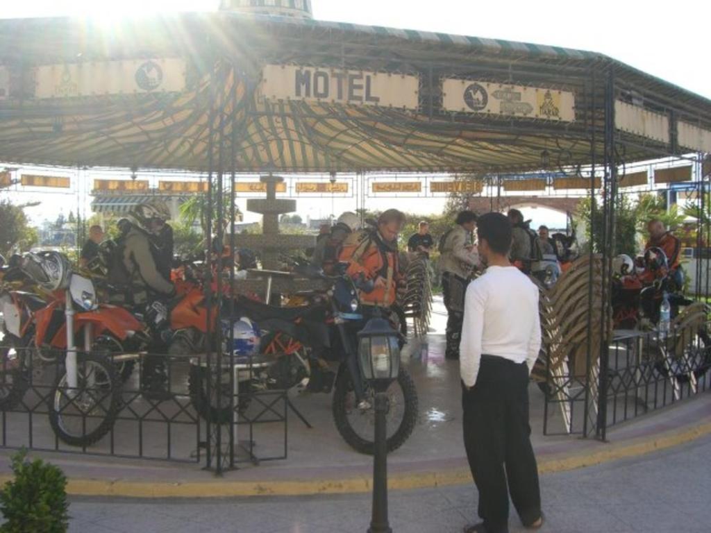 Hosté ubytování Motel Paris Dakar