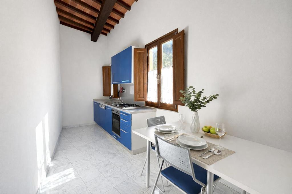 La Corte Del Re Suite & Rooms Arezzo - Standaard Driepersoonskamer