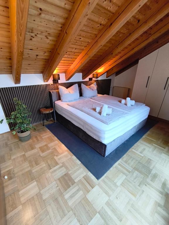 Ferienwohnung Burgzauber Burghausen nahe weltlängste Burg zentral 24h Check in