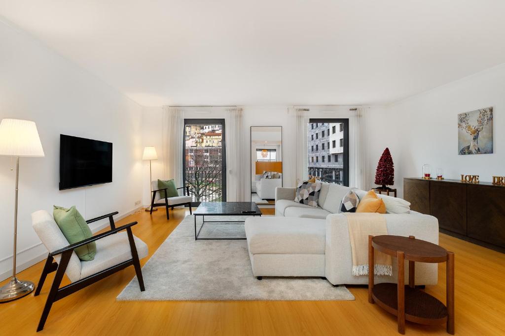 WHome Contemporary Comfort in Historic Lisbon