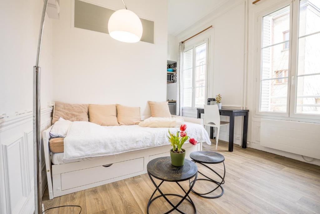 Studio indépendant proche gare