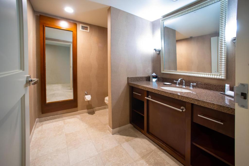 gold strike casino dress code Resort, Tunica Resorts (updated prices 2026) gold strike casino jacuzzi suite